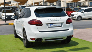 Porsche Cayenne GTS – Image 3