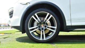Porsche Cayenne S – Image 7